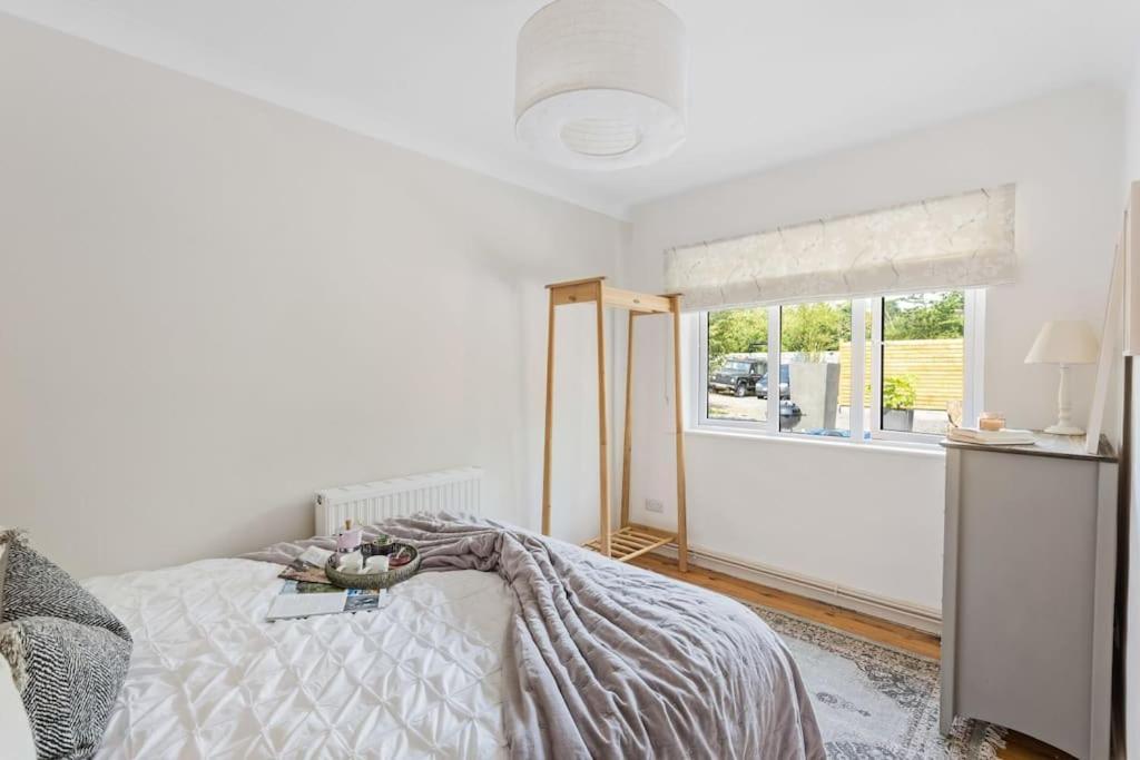Bramblewood - Cosy Chic, Hot Tub, Close To Beach Stokeinteignhead Экстерьер фото